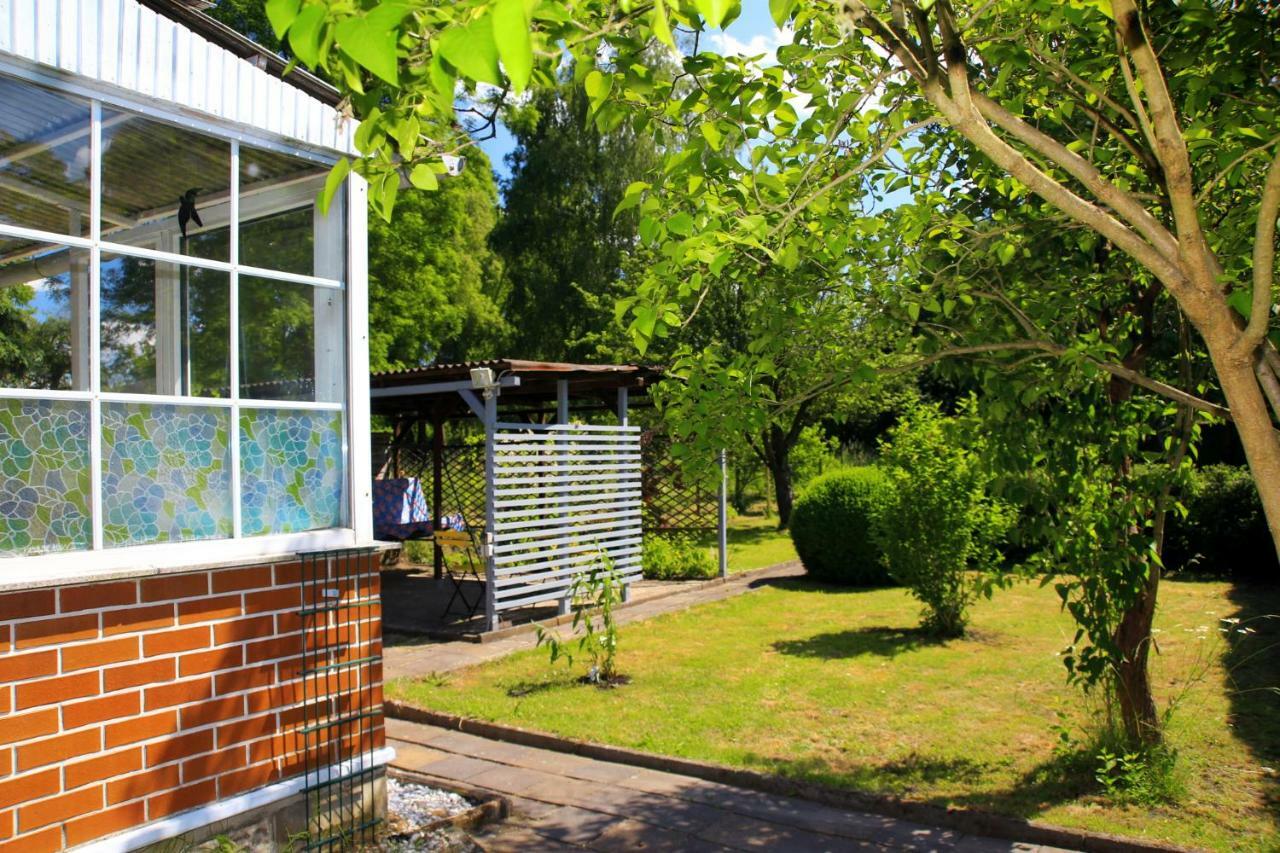 Mitten im Seenland und Spreewaldnah, schöner Garten Storkow  Exterior foto