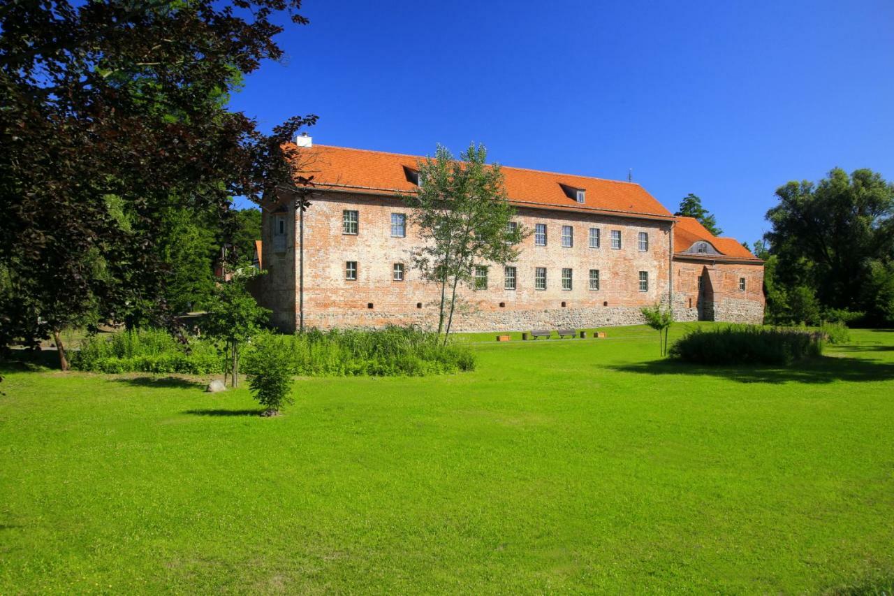 Mitten im Seenland und Spreewaldnah, schöner Garten Storkow  Exterior foto