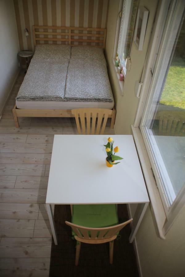 Mitten im Seenland und Spreewaldnah, schöner Garten Storkow  Exterior foto